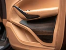 2021-aston-martin-dbx-40-v8-small-33