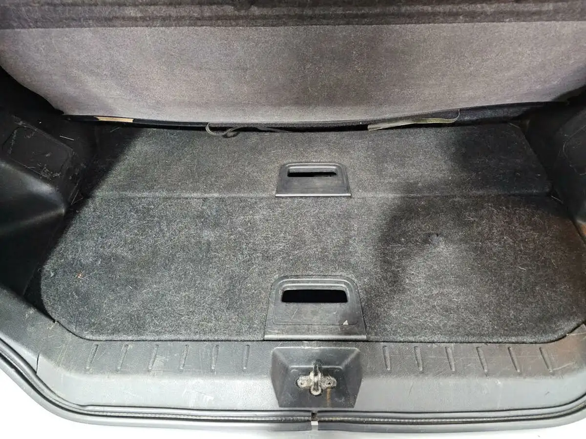 2012-nissan-note-14-n-tec-big-19