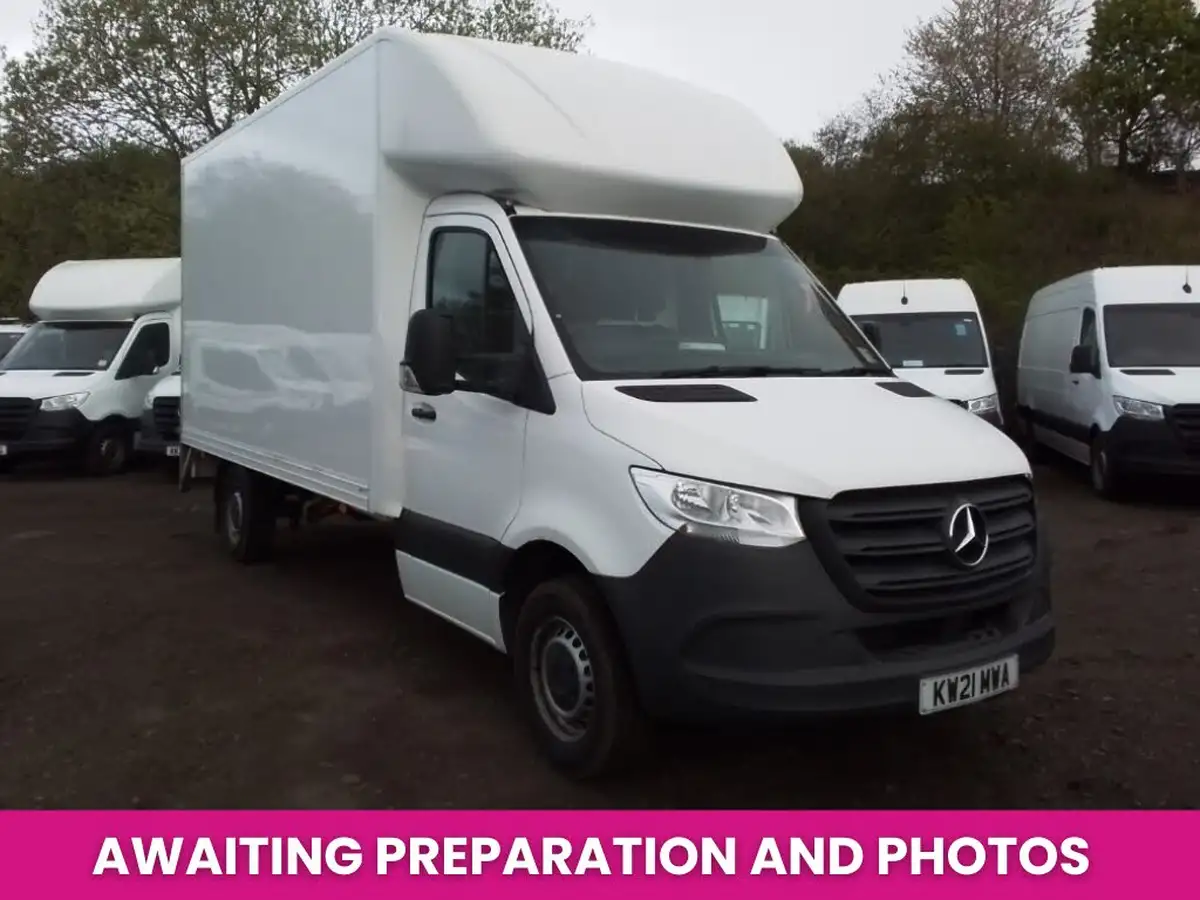 2021-mercedes-benz-sprinter-21cdi-316-l3h2-progressive-big-3