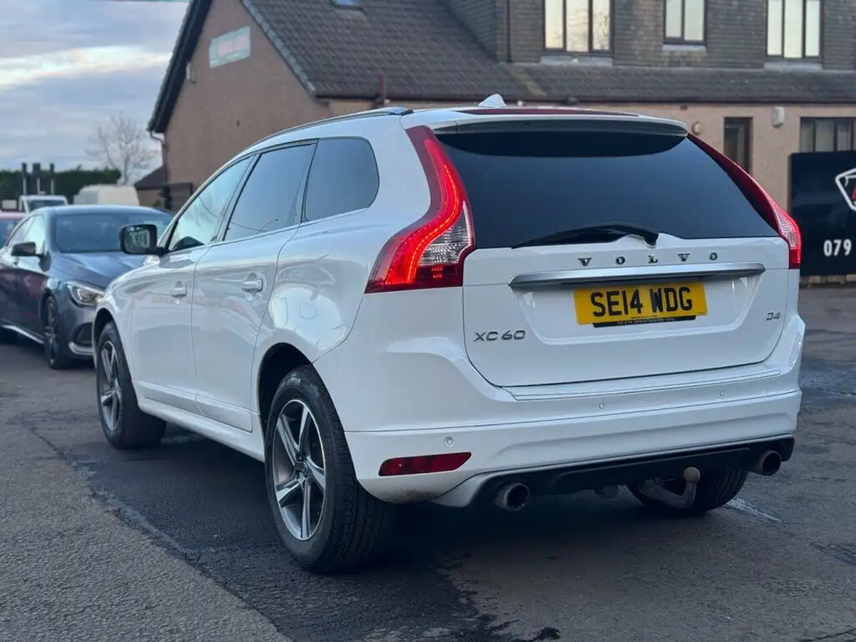 2014-volvo-xc60-20td-d4-r-design-lux-181bhp-nav-ss-1969cc-geartronic-big-5