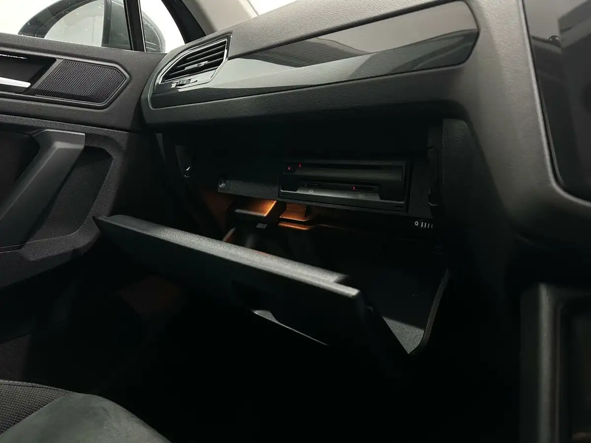 2018-volkswagen-tiguan-20tdi-sel-150ps-ss-dsg-big-28