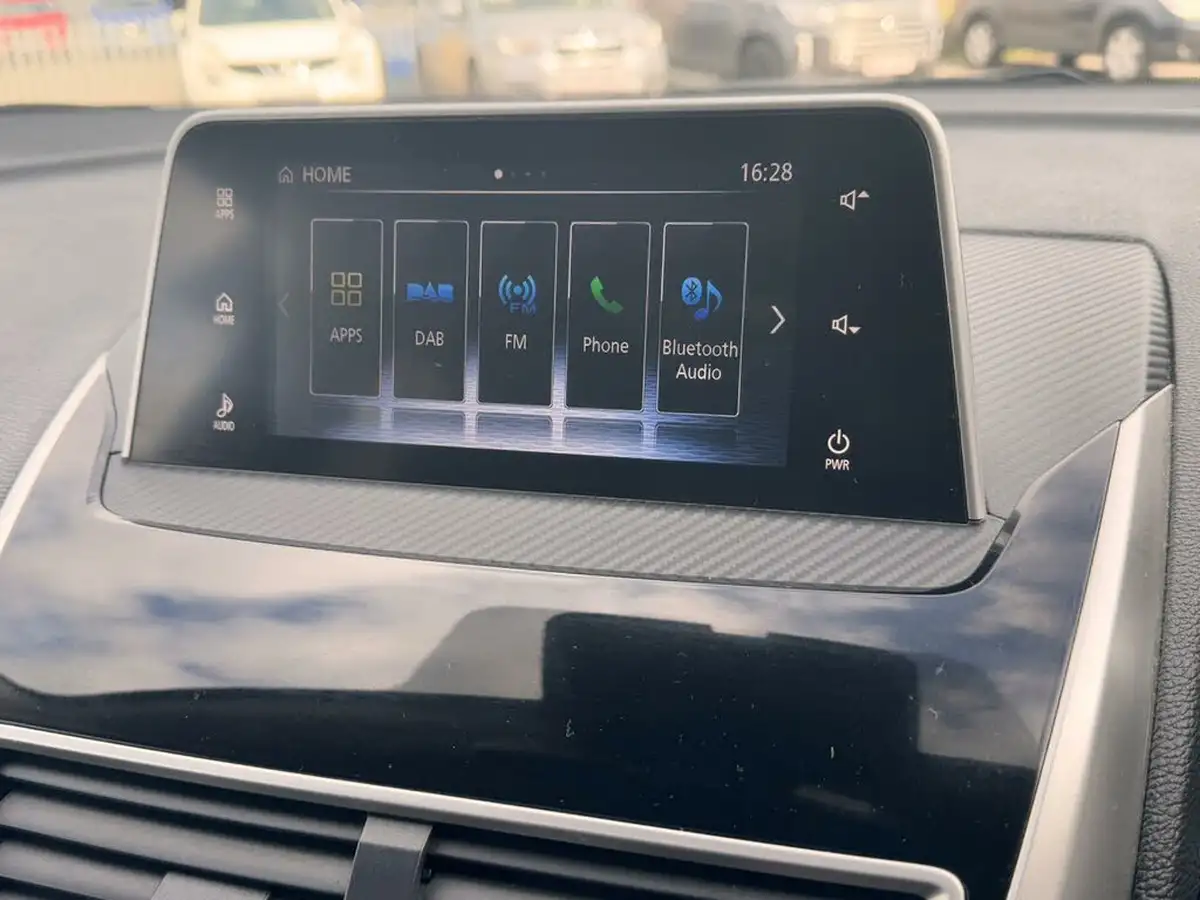 2019-mitsubishi-eclipse-cross-15-4-auto-big-31