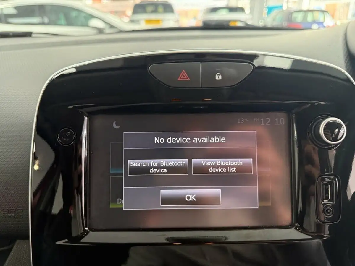 2018-renault-clio-09-tce-dynamique-nav-big-36