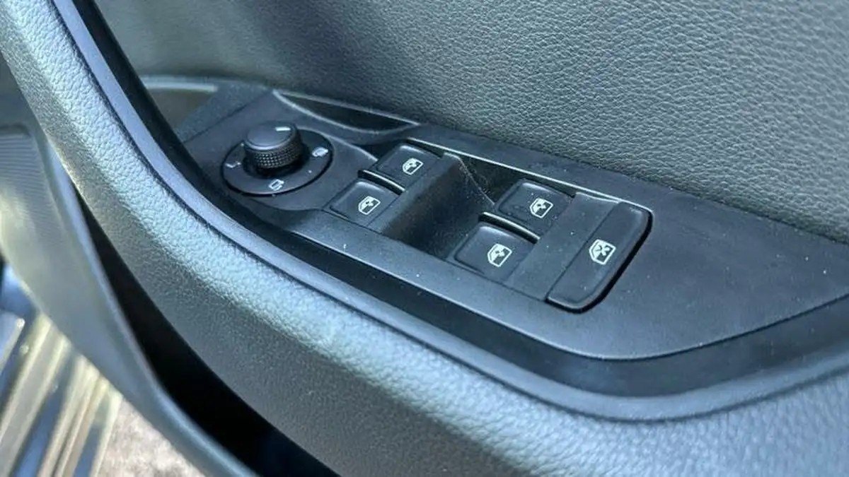 2022-skoda-superb-15-tsi-se-hatchback-dsg-big-30