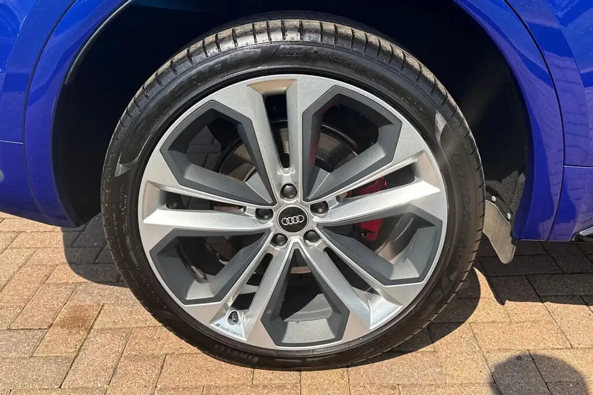 2022-audi-q5-20-40-tdi-edition-1-sportback-big-10