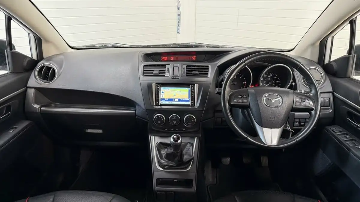 2012-mazda-mazda5-16d-sport-big-1
