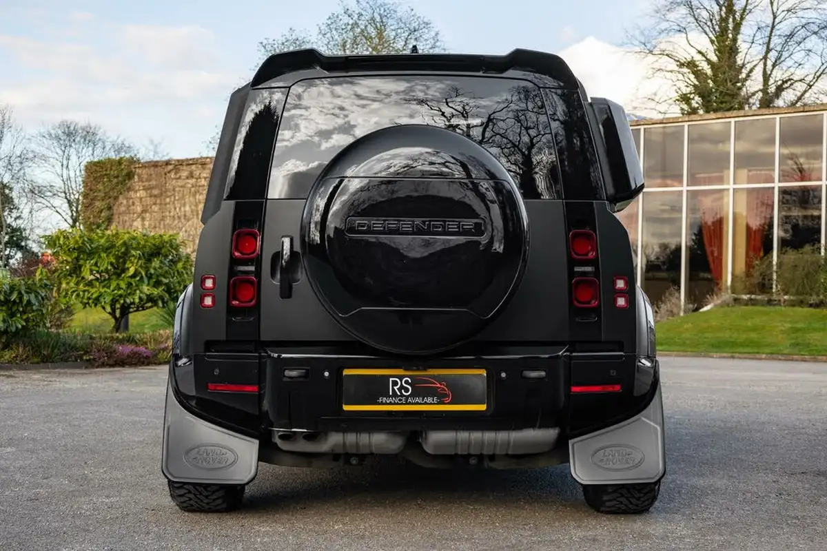 2023-land-rover-110-defender-30-d250-x-dynamic-se-big-11