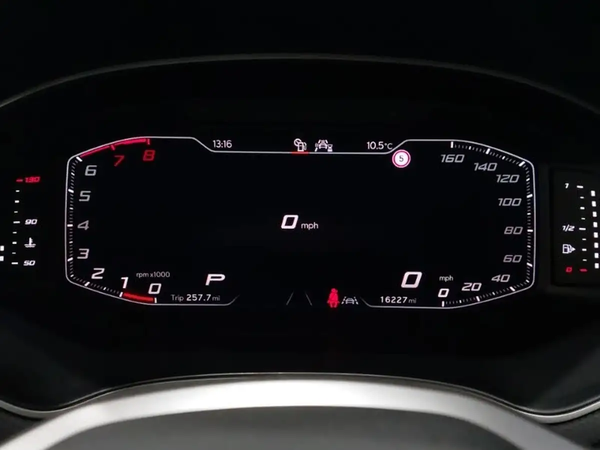 2024-seat-arona-10-tsi-xperience-lux-115ps-dsg-big-9