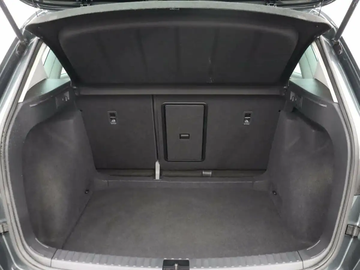 2023-seat-ateca-20tdi-xperience-115ps-big-18