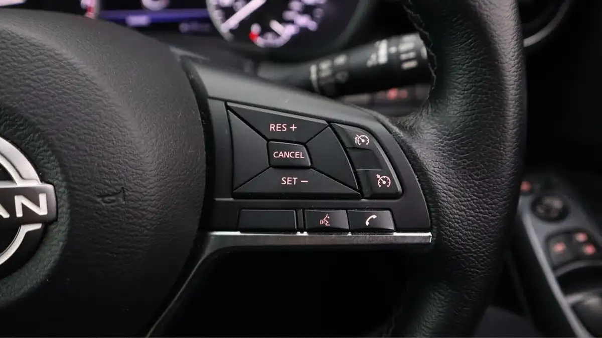 2023-nissan-juke-10-dig-t-n-connecta-big-23