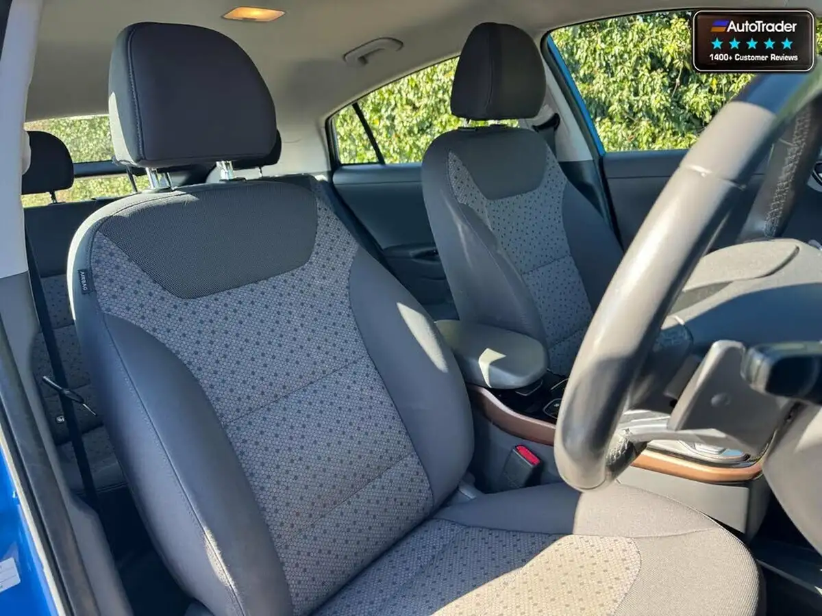 2018-hyundai-ioniq-e-premium-electric-big-8