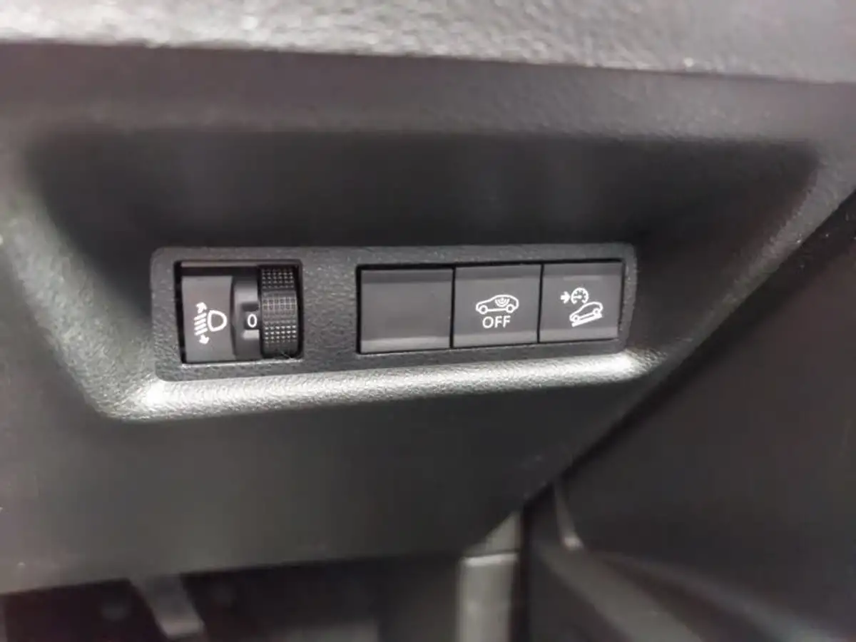 2024-jeep-avenger-12-gse-altitude-big-12