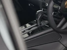 2025-porsche-macan-20-t-small-16