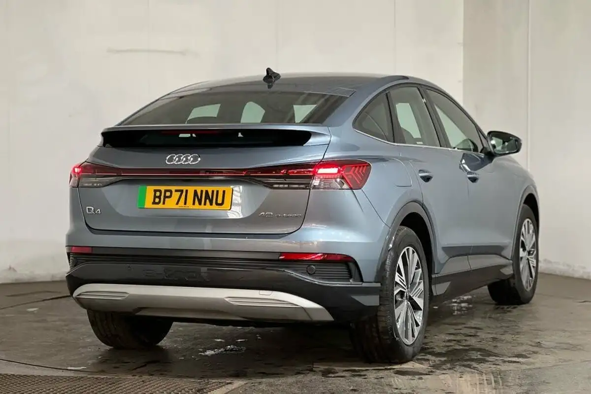 2022-audi-q4-e-tron-40e-sportback-big-19