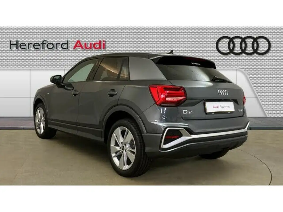 2024-audi-q2-15-35-tfsi-s-line-big-2