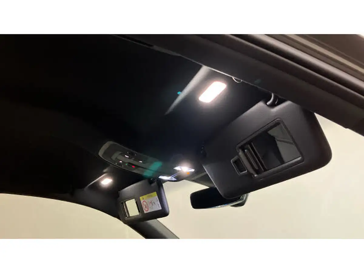 2024-audi-q2-15-35-tfsi-s-line-big-30