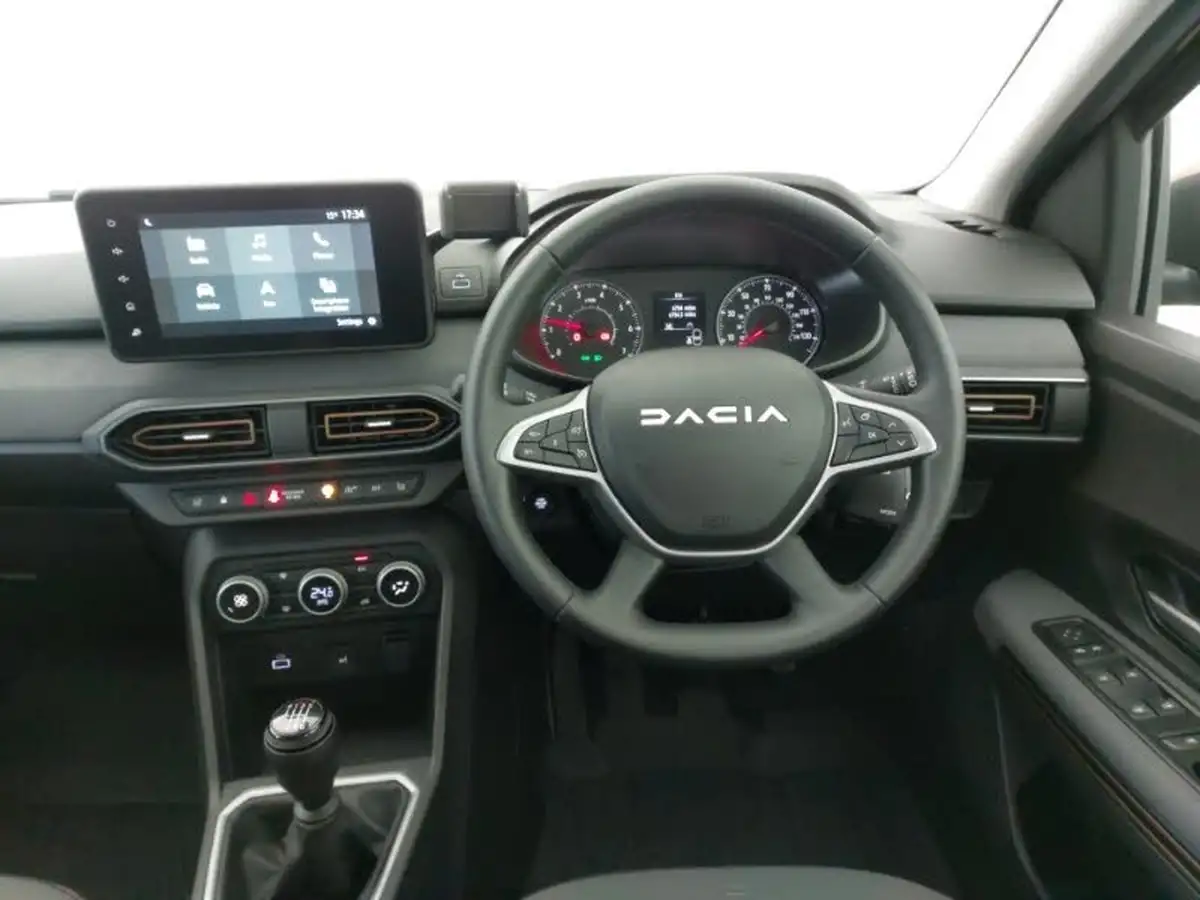 2023-dacia-sandero-stepway-10-tce-essential-90bhp-big-6