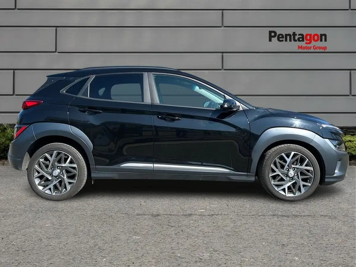 2022-hyundai-kona-16-gdi-premium-big-11
