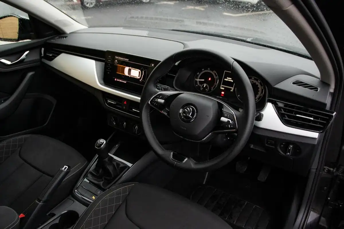 2023-skoda-scala-10-tsi-se-technology-95ps-big-4