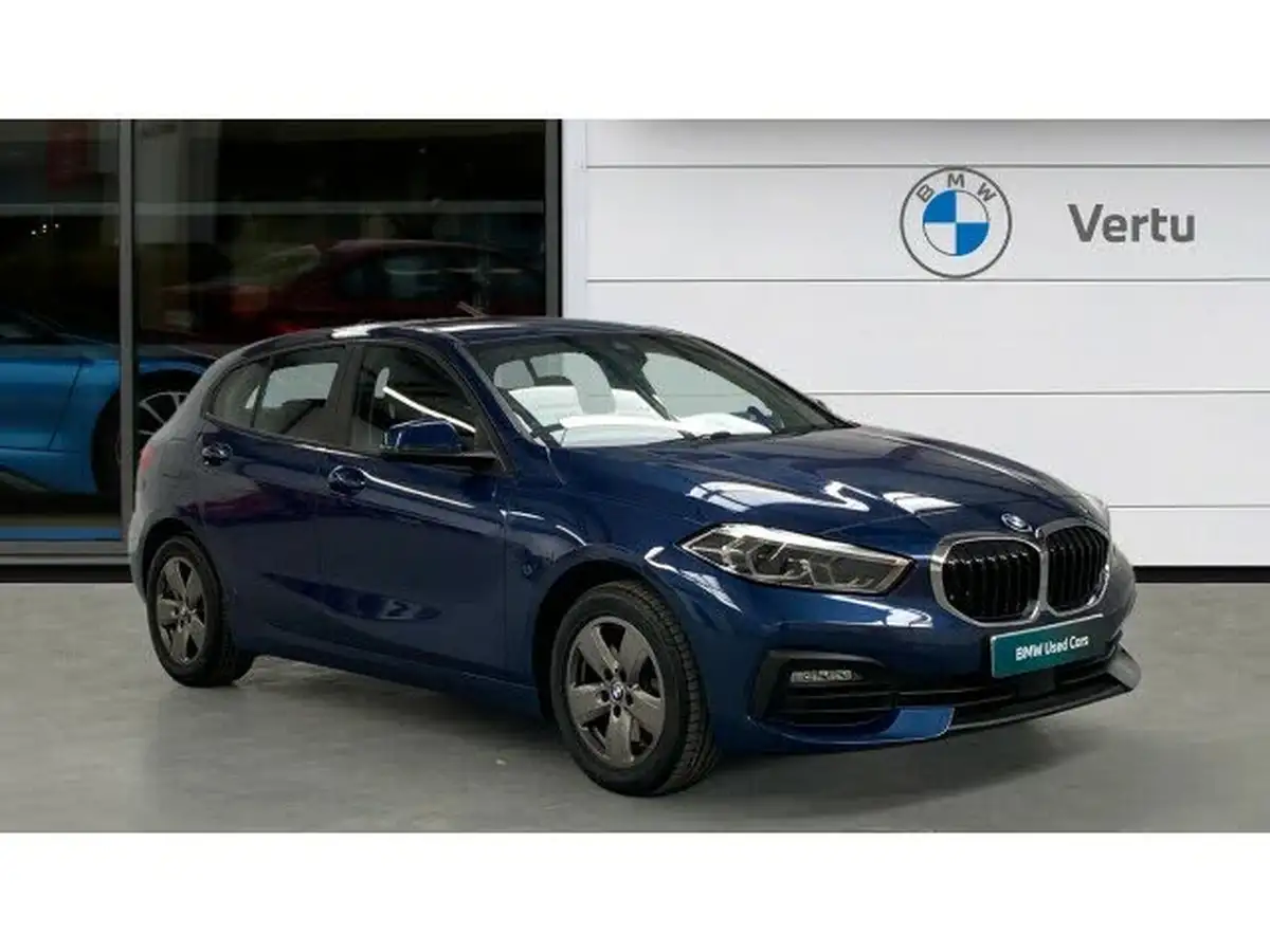 2020-bmw-1-series-15-118i-se-134bhp-big-0