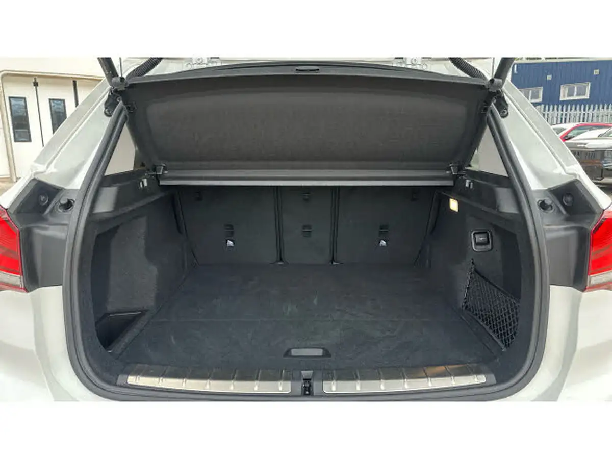 2022-bmw-x1-20td-sdrive18d-xline-sport-auto-big-12