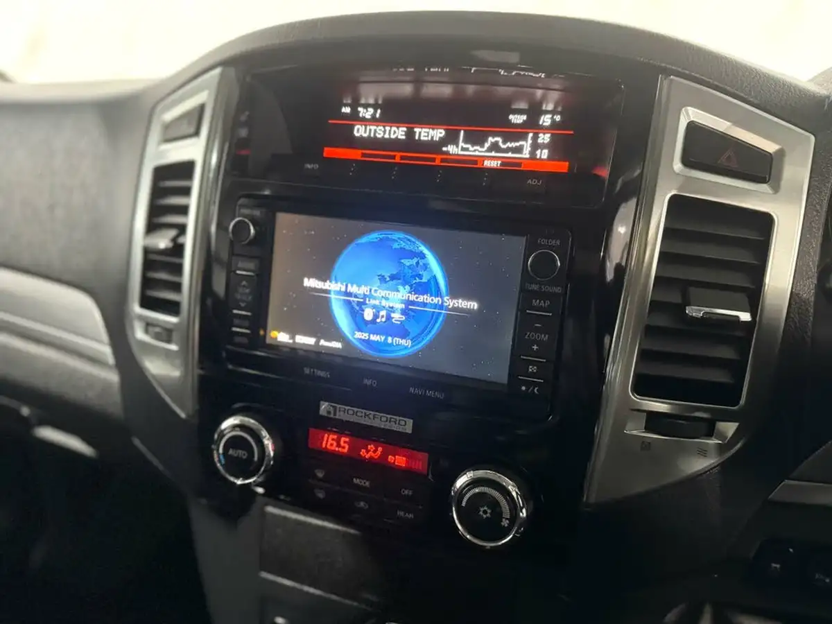 2015-mitsubishi-shogun-32td-sg3-197bhp-big-22