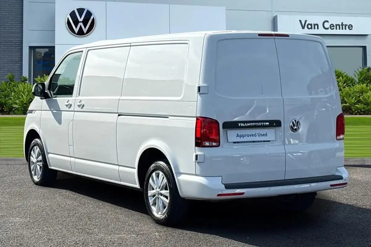 2024-volkswagen-transporter-big-1