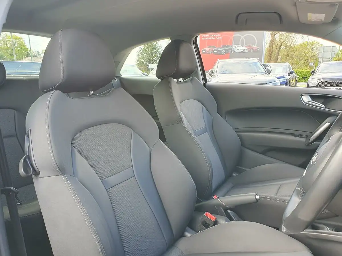2018-audi-a1-14-tfsi-sport-nav-hatchback-3d-big-30