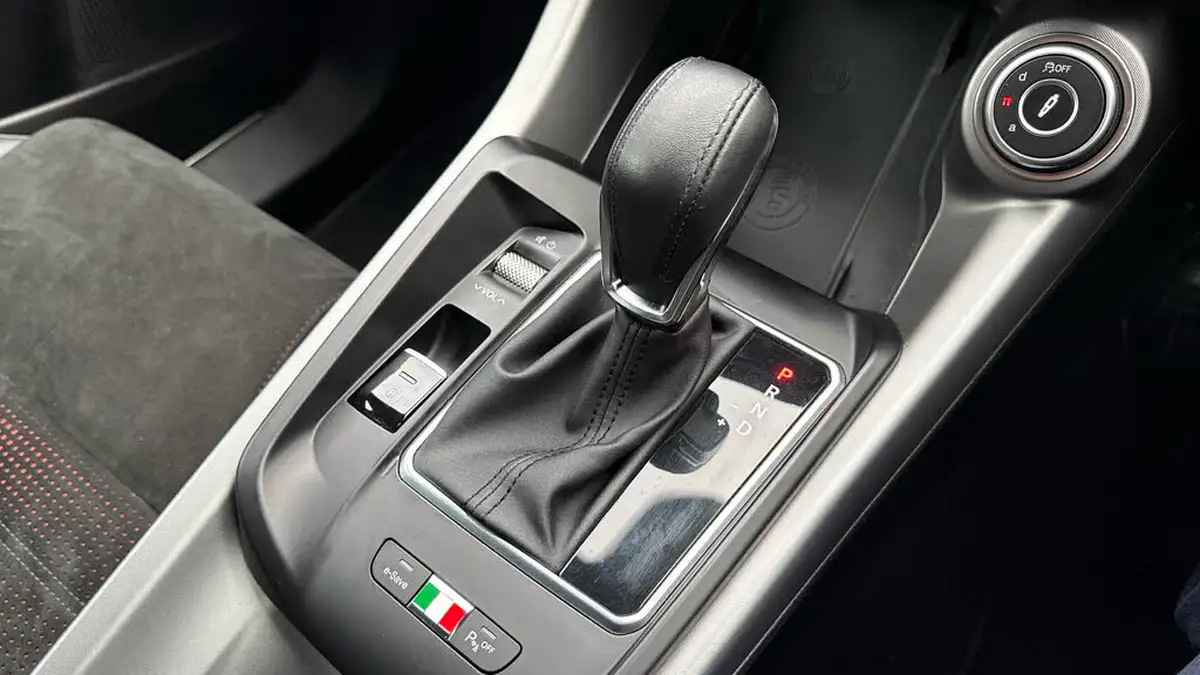 2023-alfa-romeo-tonale-13-veloce-big-19
