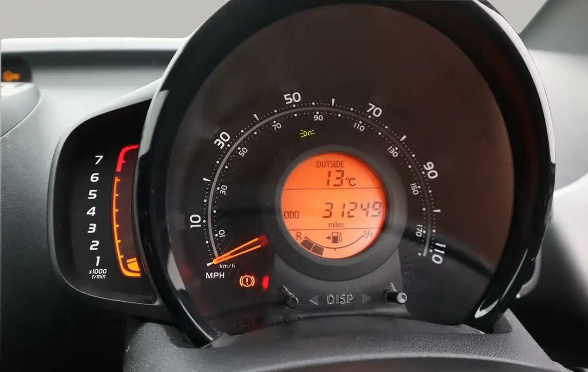 2021-toyota-aygo-10-vvt-i-x-trend-tss-big-10