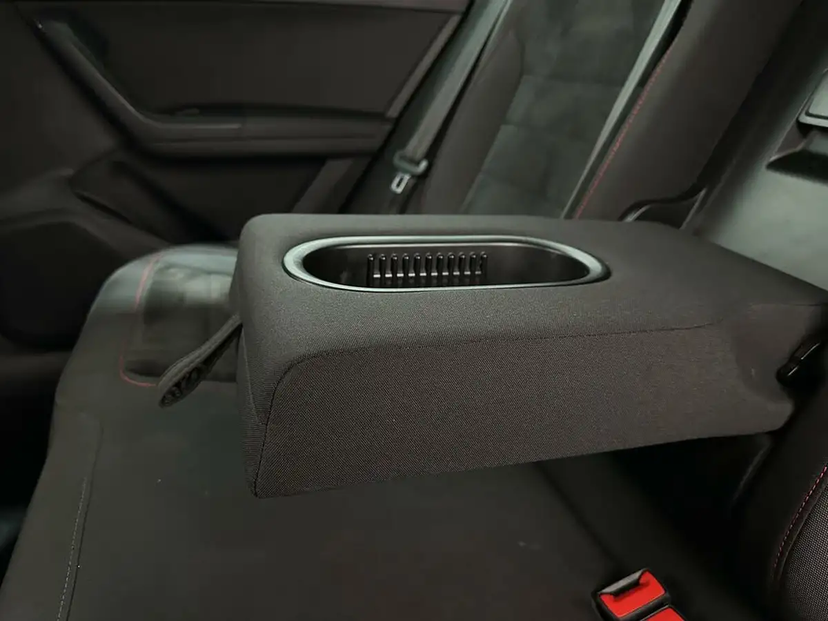 2018-seat-ateca-15-tsi-evo-fr-big-38