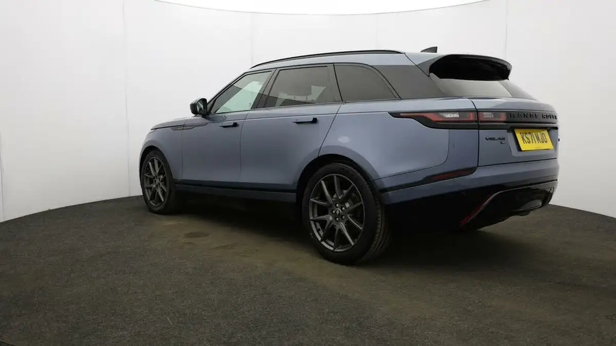 2022-land-rover-range-rover-velar-20-d200-r-dynamic-hse-big-59
