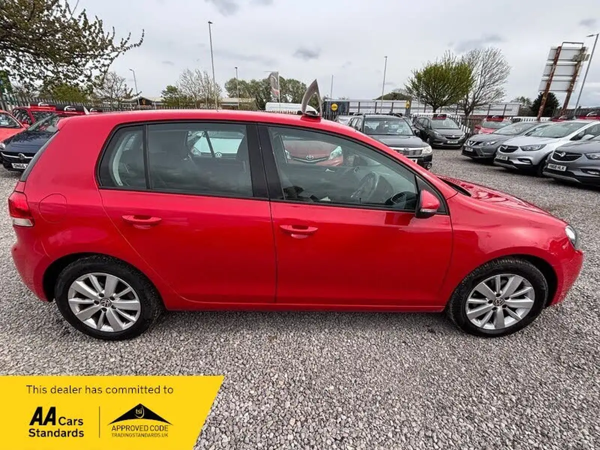 2012-volkswagen-golf-14-match-5d-dsg-big-7