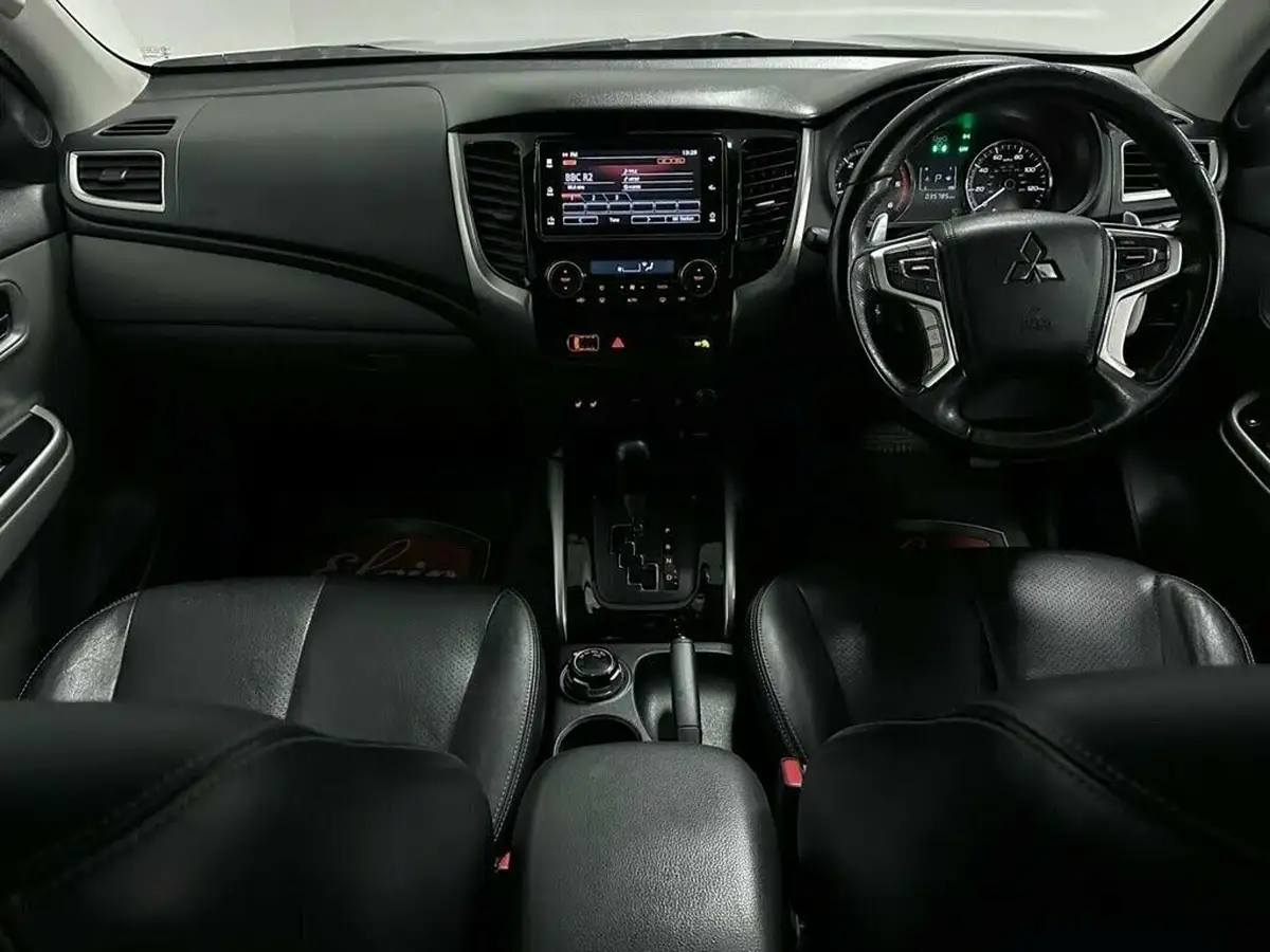 2019-mitsubishi-l200-24di-d-challenger-auto-big-9