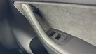 2022-tesla-model-y-e-long-range-small-19