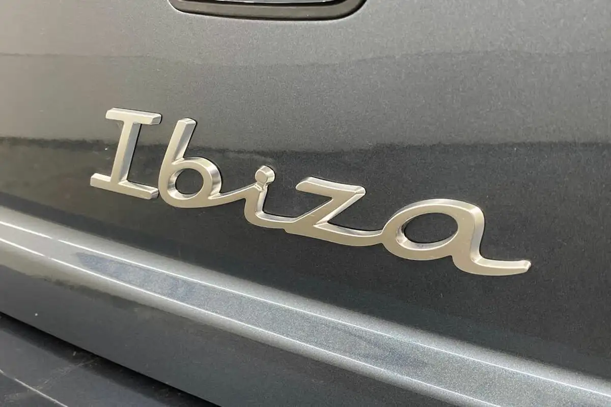 2025-seat-ibiza-10-tsi-xcellence-115ps-dsg-big-16