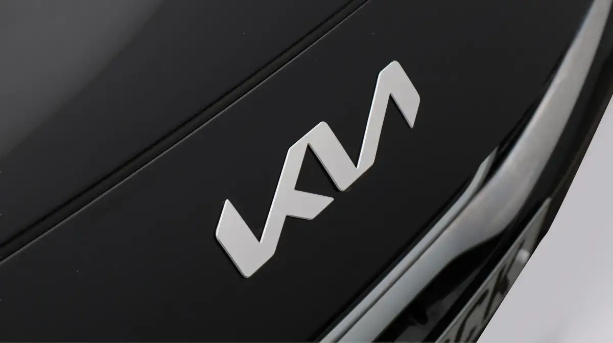 2022-kia-ceed-15-t-gdi-3-sportswagon-big-22