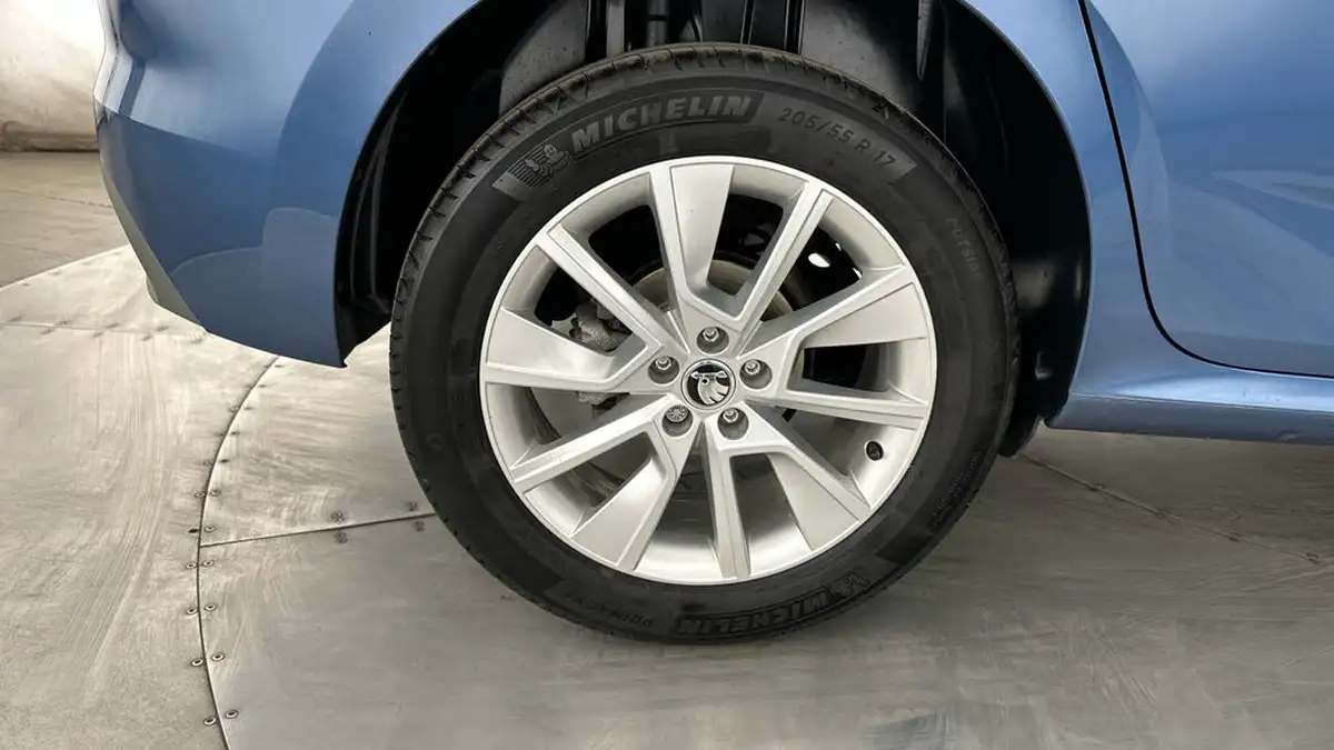 2021-skoda-kamiq-10-tsi-se-109ps-big-25