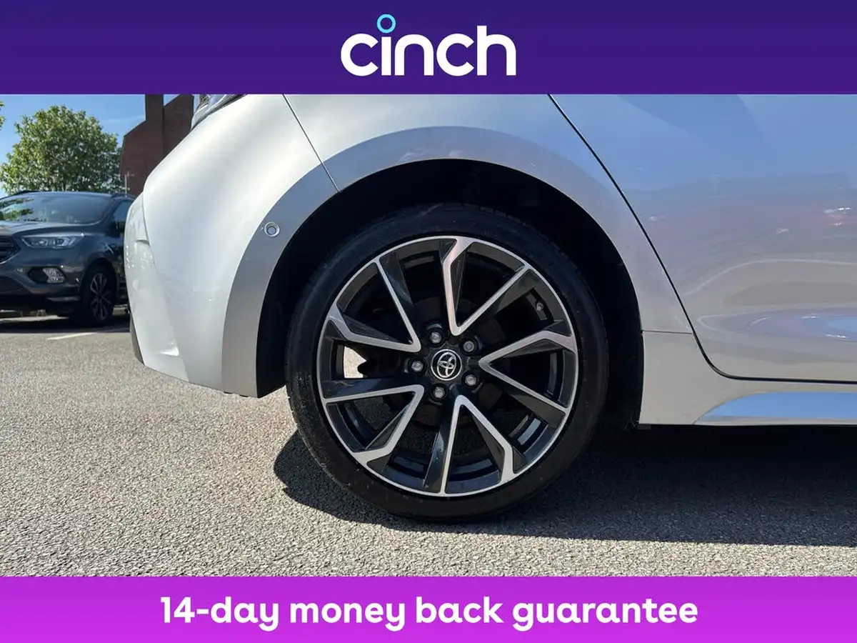 2021-toyota-corolla-18-vvt-i-excel-trk-hatchback-big-25