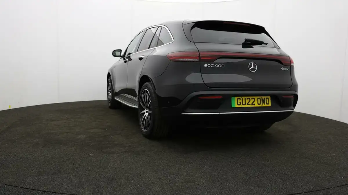 2022-mercedes-benz-eqc-e-eqc-400-amg-line-big-79