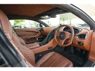 2018-aston-martin-vanquish-small-2