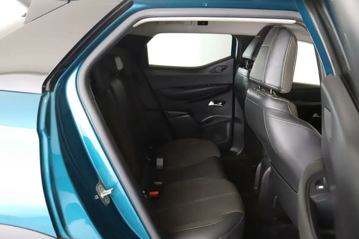 2022-ds-ds-3-crossback-12-puretech-bastille-101ps-big-8