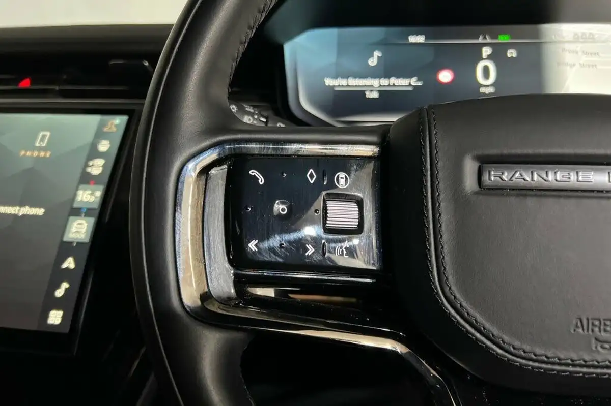 2024-land-rover-range-rover-sport-30-d300-dynamic-se-big-24