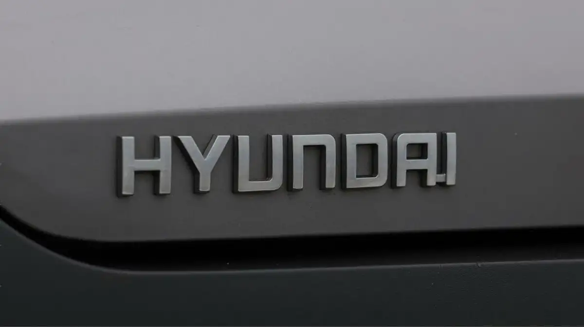 2022-hyundai-bayon-10-t-gdi-se-connect-dct-big-21