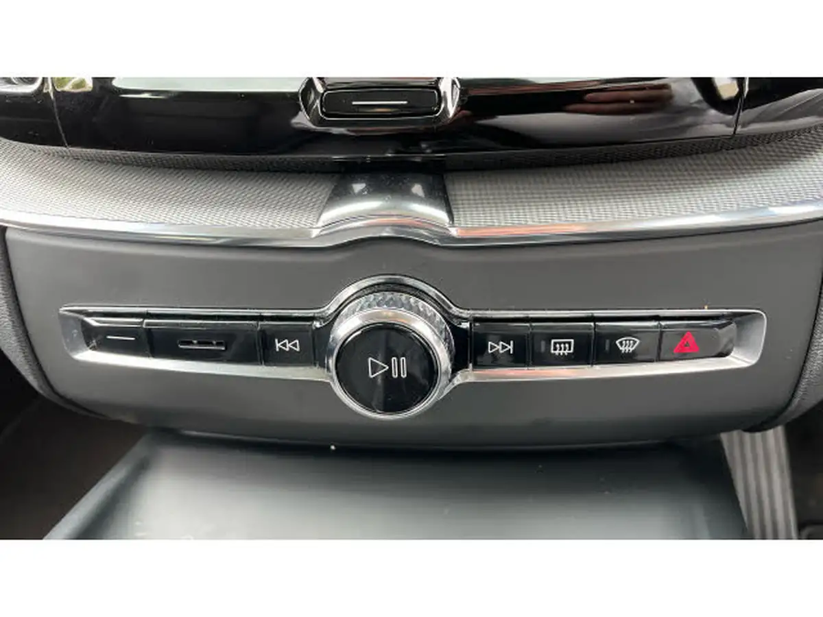 2024-volvo-xc60-20-b5-plus-big-38
