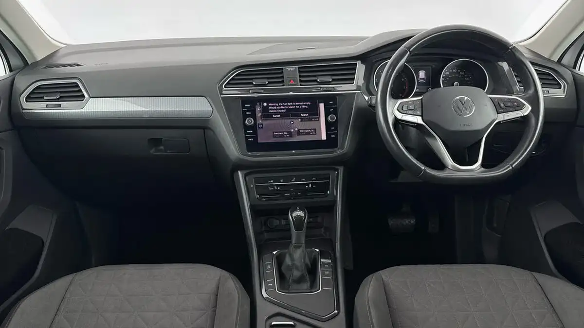 2021-volkswagen-tiguan-15-tsi-life-150ps-dsg-big-10