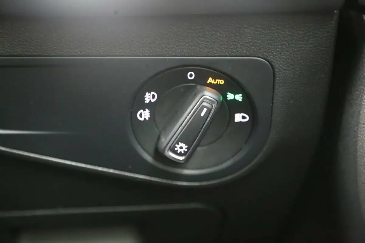 2021-seat-tarraco-15-tsi-evo-fr-big-36
