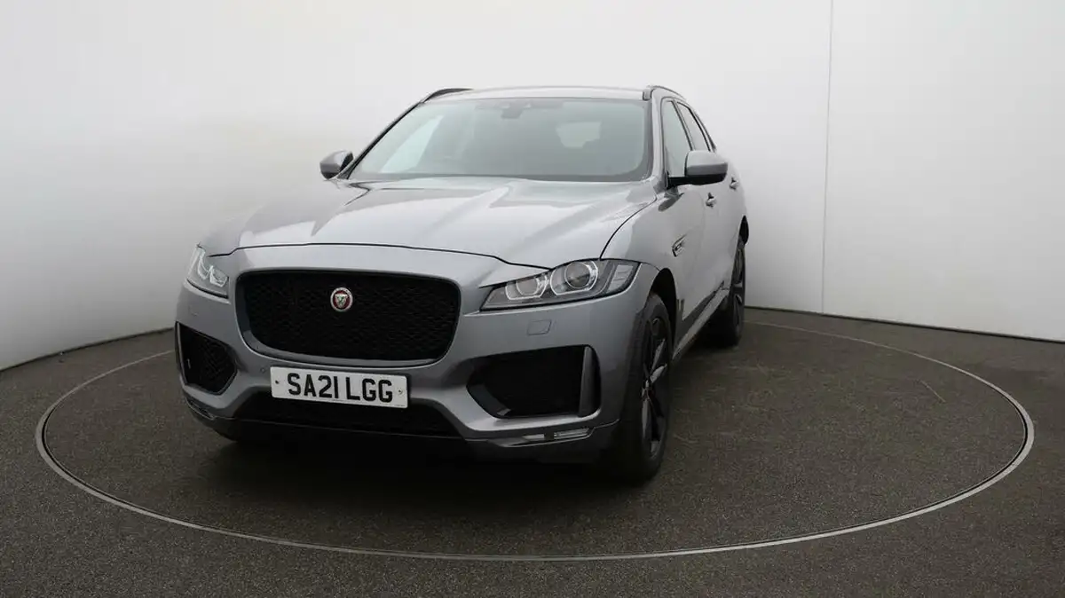 2021-jaguar-f-pace-20-i4d-chequered-flag-180ps-big-40