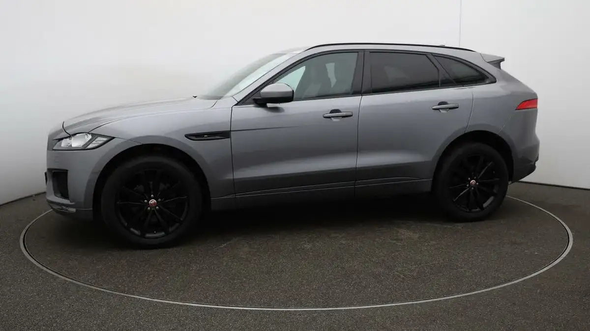 2021-jaguar-f-pace-20-i4d-chequered-flag-180ps-big-68