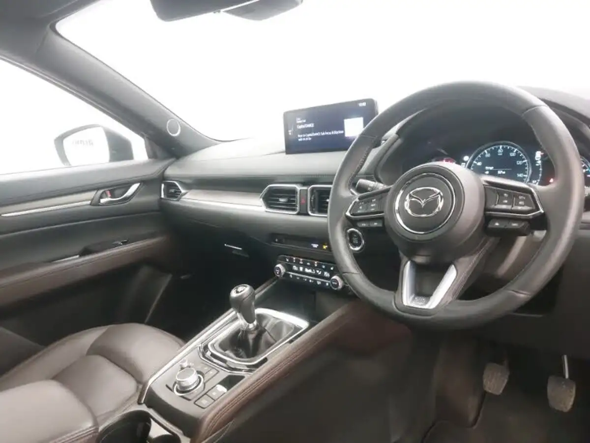 2023-mazda-cx-5-20-takumi-big-18